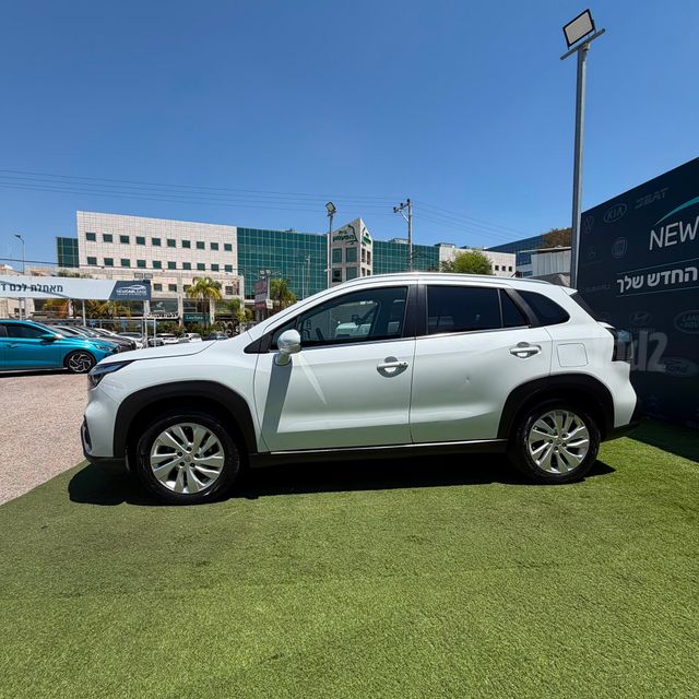 סוזוקי S-Cross