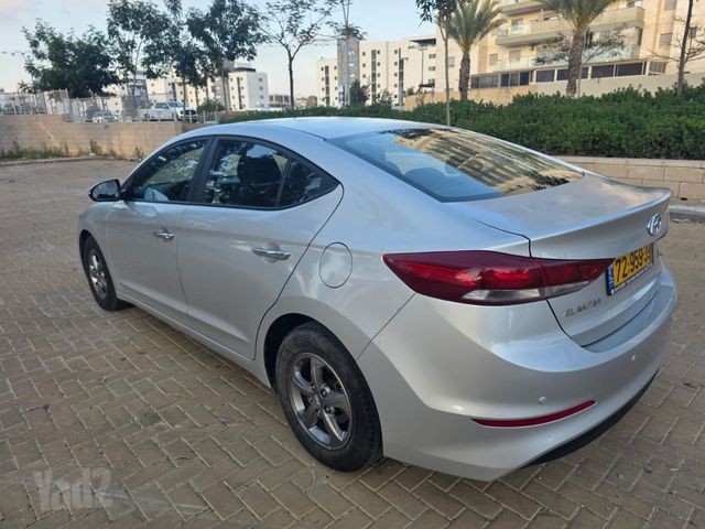 יונדאי אלנטרה