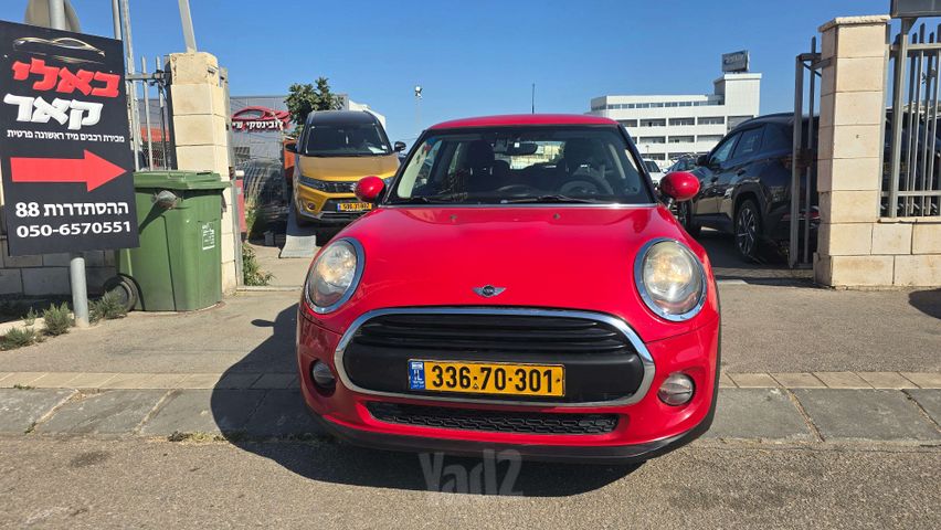 מודעת רכב מיני קופר
