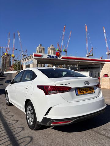 יונדאי אקסנט i25