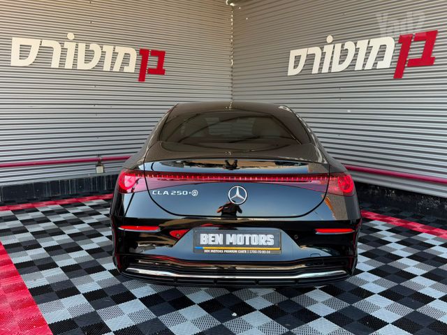 מרצדס-בנץ CLA