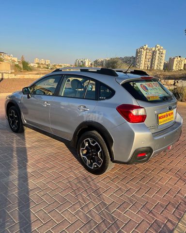 סובארו XV