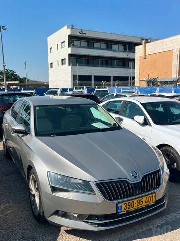 סקודה סופרב