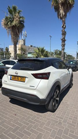 ניסאן ג'וק