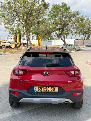 קיה סטוניק