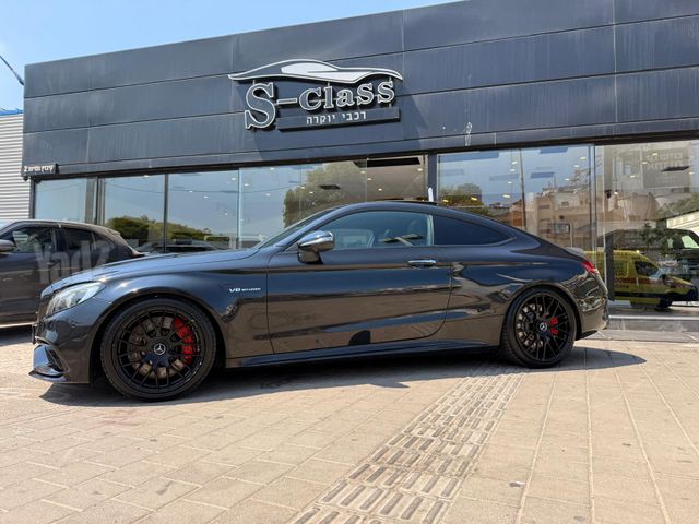 מודעת רכב מרצדס-בנץ C-class