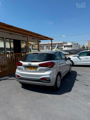 מודעת רכב יונדאי i20 1