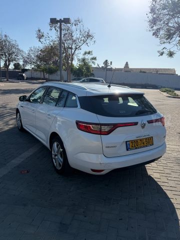 רנו מגאן