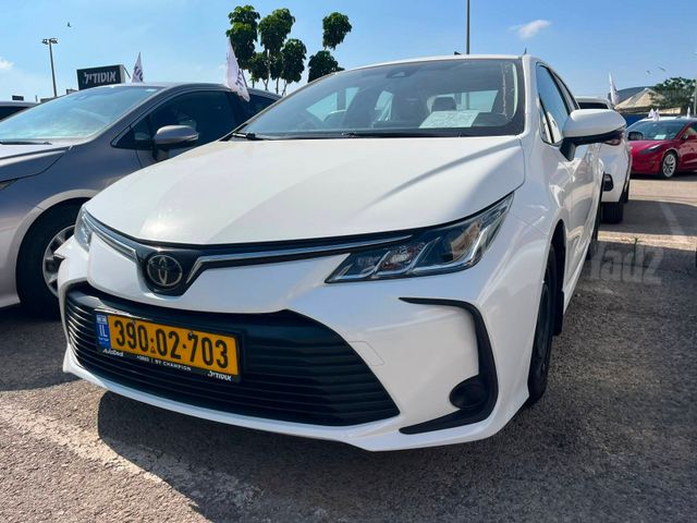 מודעת רכב טויוטה קורולה