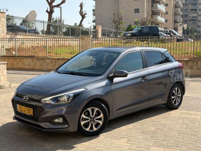 מודעת רכב יונדאי i20