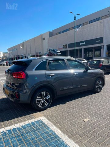 קיה נירו
