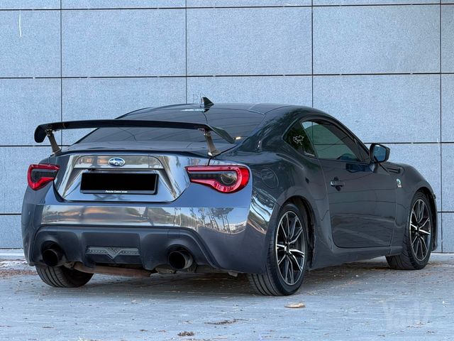 סובארו BRZ