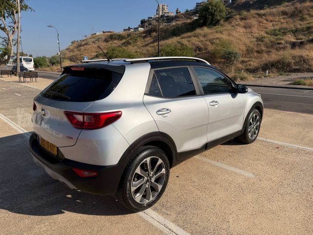 קיה סטוניק