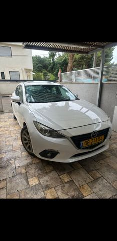 מאזדה 3
