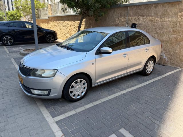 מודעת רכב סקודה ראפיד