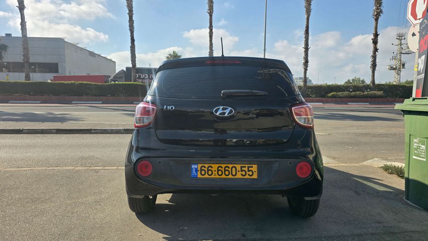 יונדאי i10