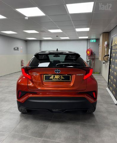 טויוטה C-HR