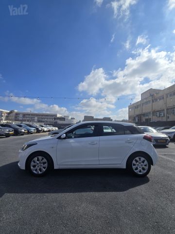 יונדאי i20