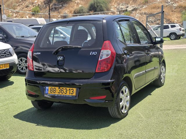 יונדאי i10