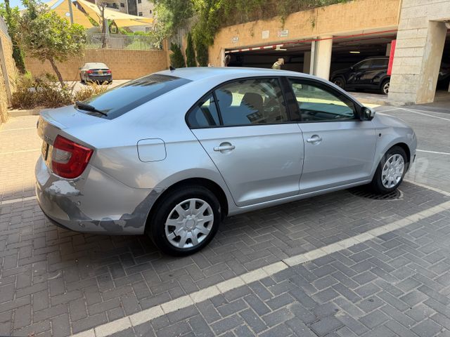 סקודה ראפיד
