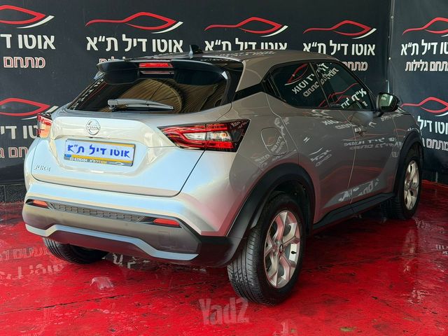 ניסאן ג'וק