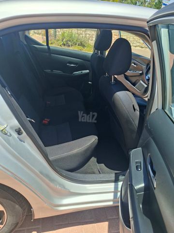 ניסאן סנטרה