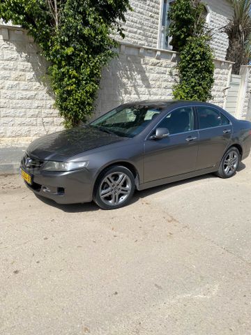 מודעת רכב הונדה אקורד