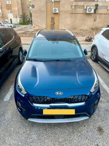 קיה נירו