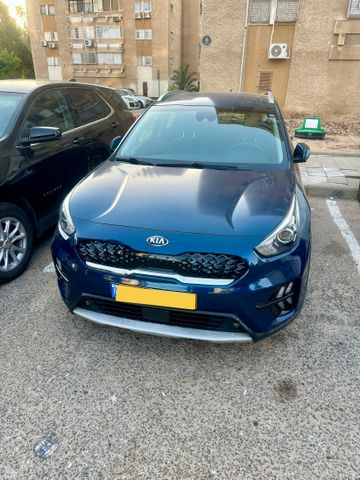 קיה נירו