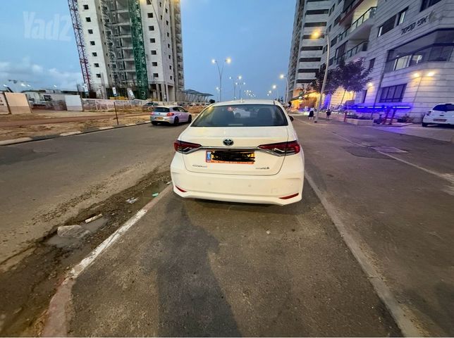 טויוטה קורולה