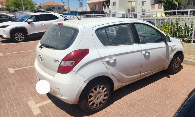 מודעת רכב יונדאי i20