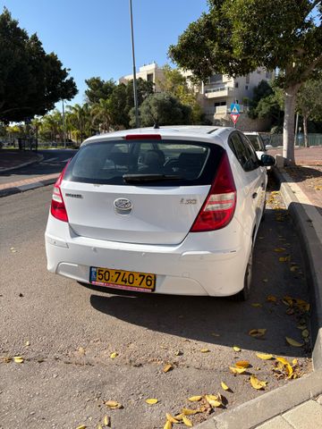 יונדאי i30