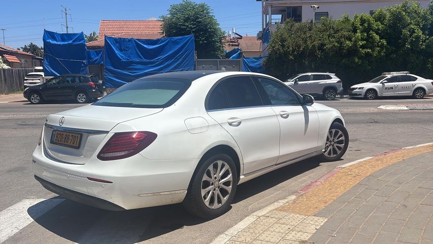 מרצדס-בנץ E-class