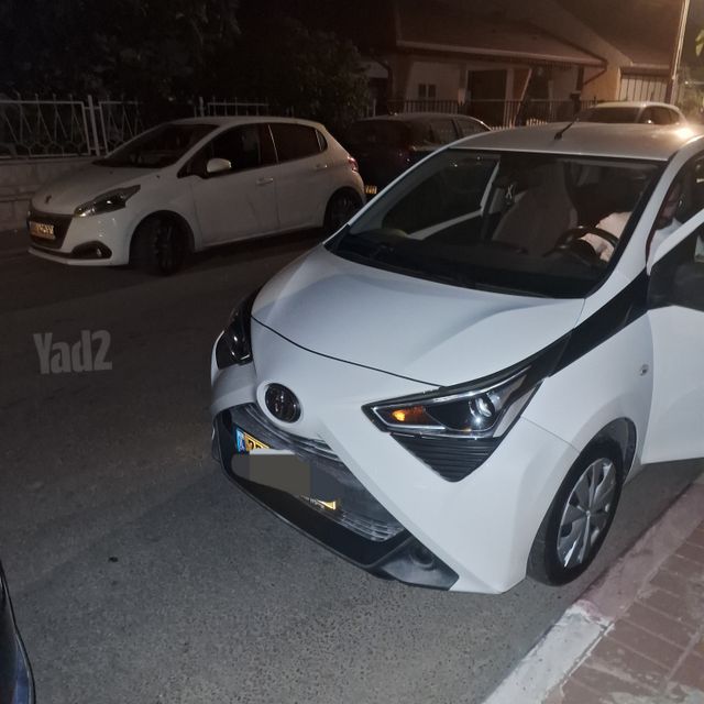 מודעת רכב טויוטה אייגו