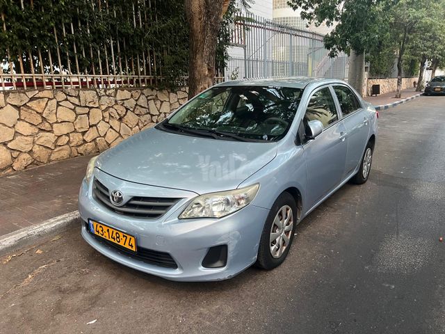 טויוטה קורולה