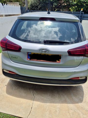 מודעת רכב יונדאי i20