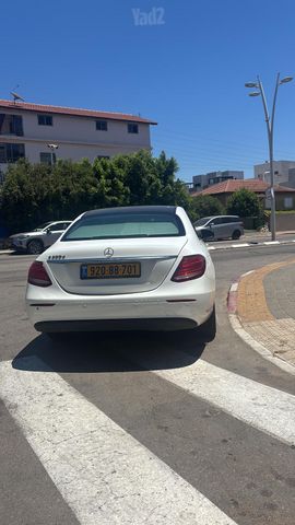 מרצדס-בנץ E-class
