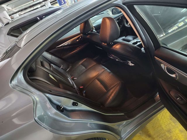 אינפיניטי Q50