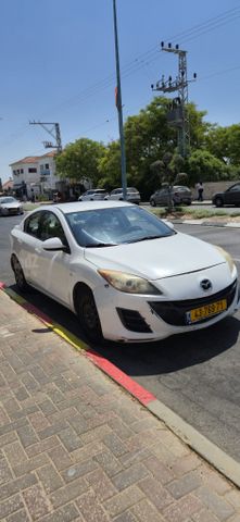 מאזדה 3