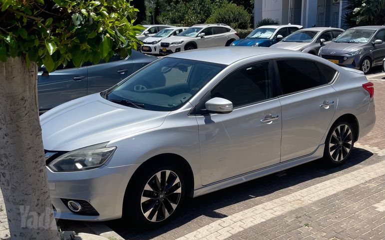 ניסאן סנטרה