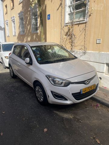 יונדאי i20
