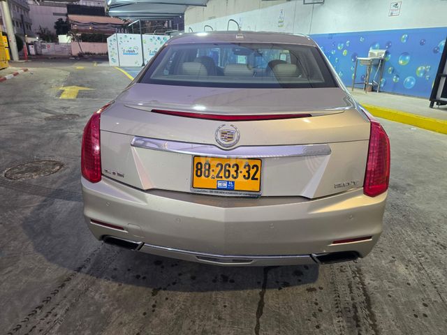 קאדילק CTS