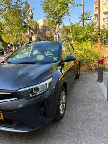 מודעת רכב קיה סטוניק