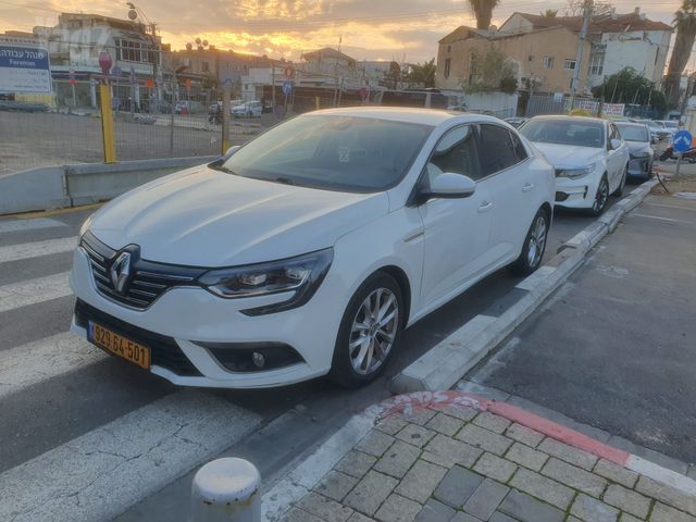 מודעת רכב רנו מגאן
