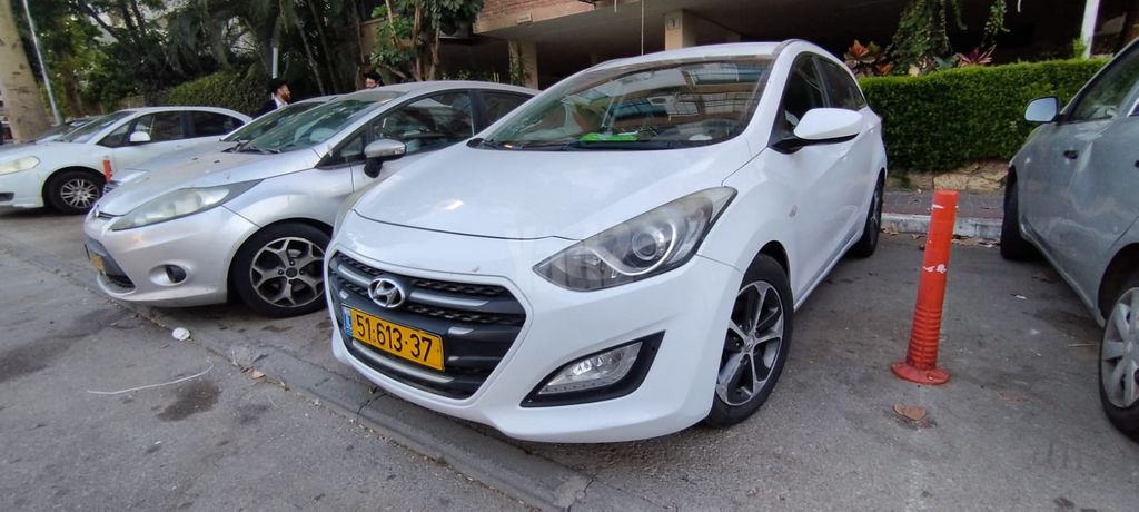 יונדאי i30