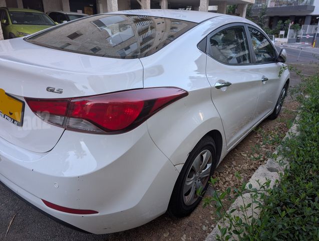 יונדאי I35