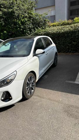 יונדאי i30