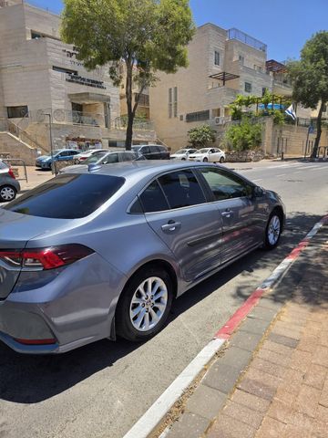 מודעת רכב טויוטה קורולה