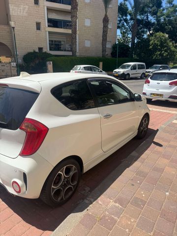 קיה פיקנטו