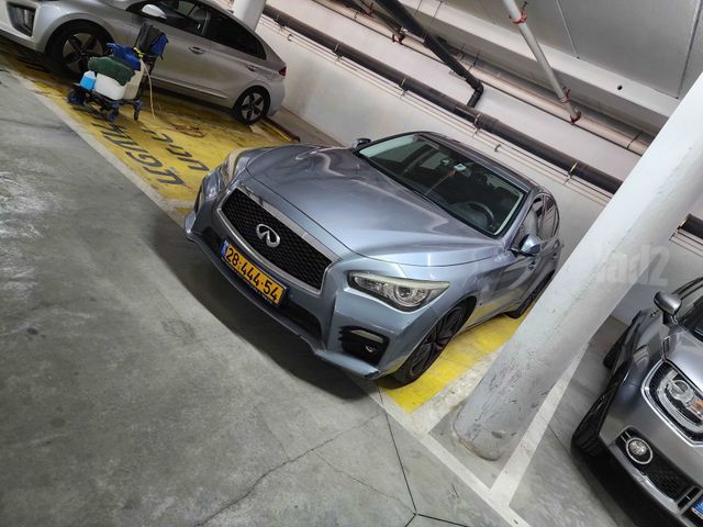 מודעת רכב אינפיניטי Q50